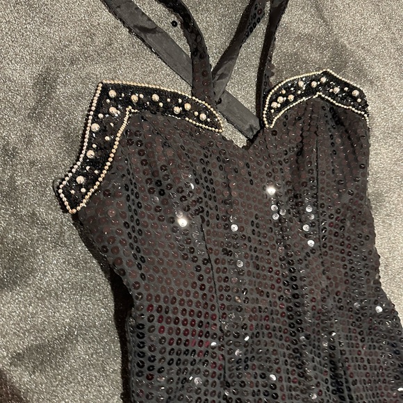 Bari Jay vintage GORGEOUS sequin Halter gown! - Picture 3 of 5